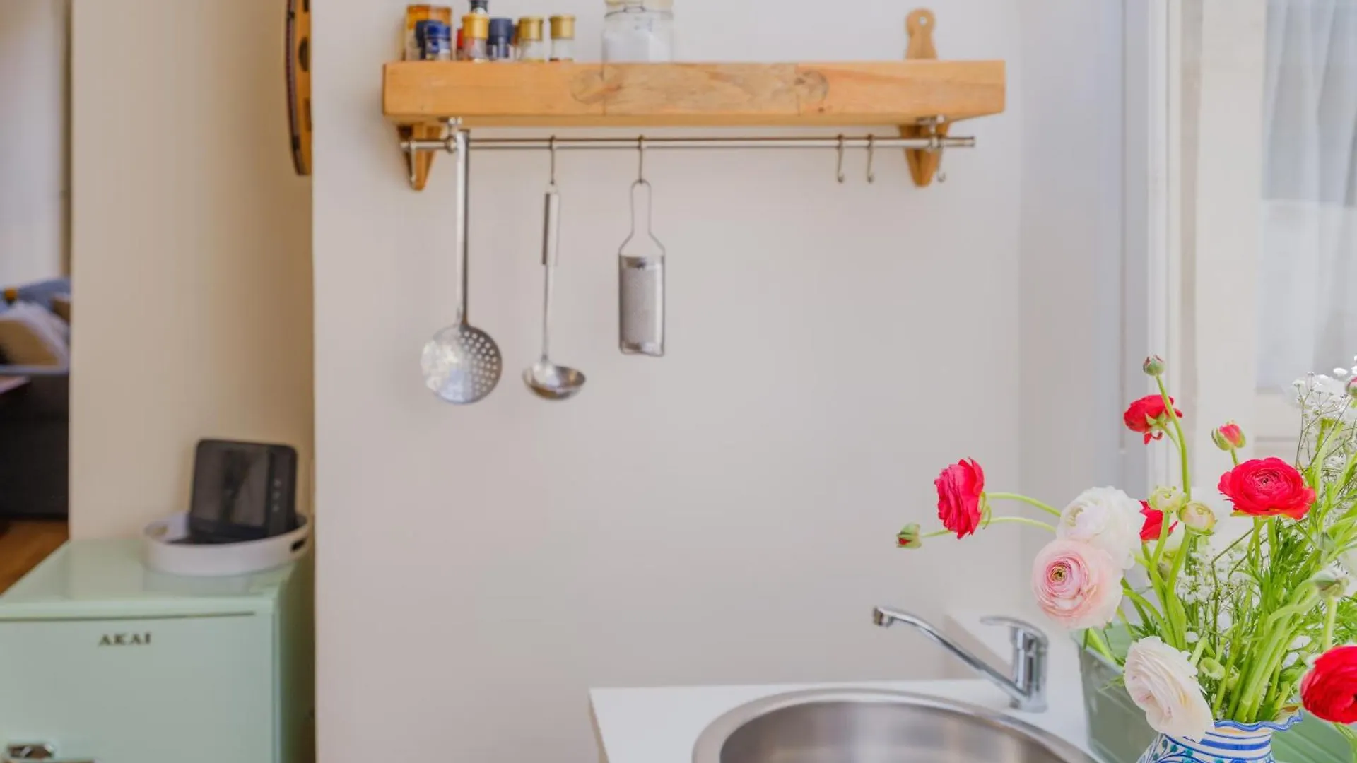Nugolo Atelier - Light & Charm In Oltrarno Apartment Florence