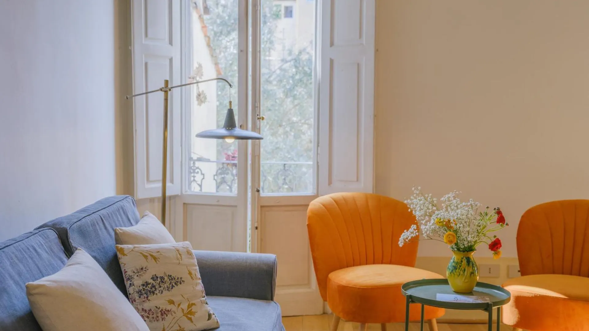 Nugolo Atelier - Light & Charm In Oltrarno Apartment Florence