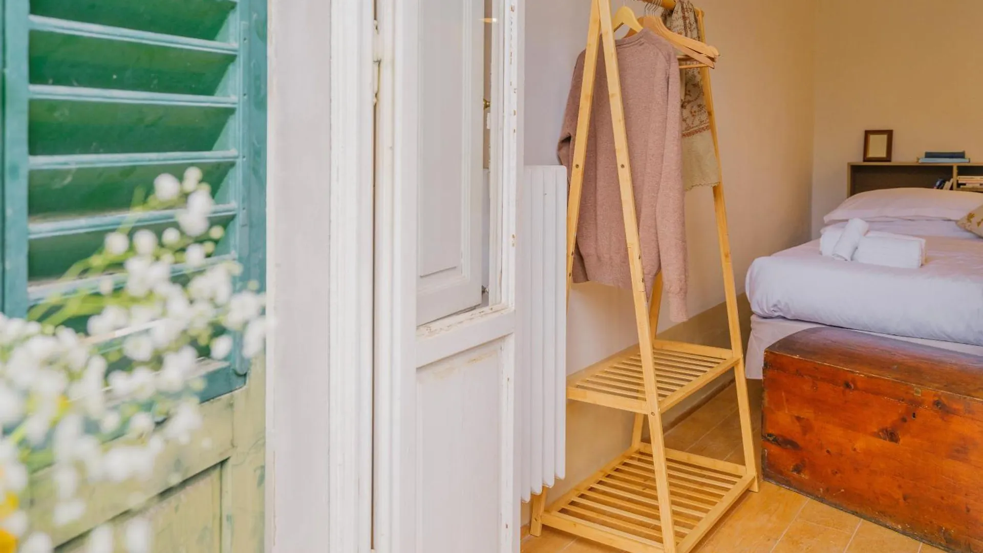 Nugolo Atelier - Light & Charm In Oltrarno Apartment Florence 0*,  Italy